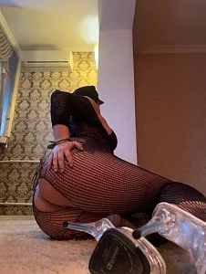 Есть анал — эротические фото