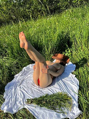 Маша без предоплаты — эротические фото